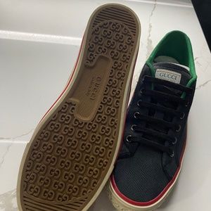 1977 Gucci tennis shoes